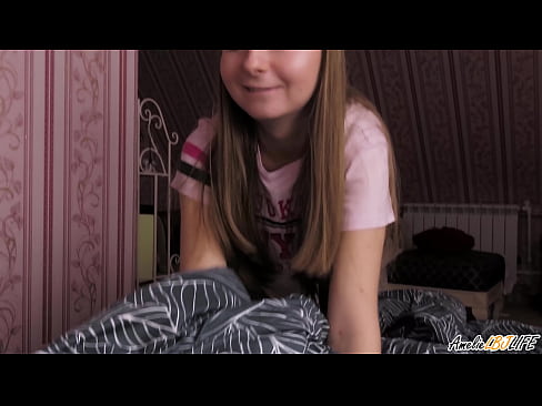 ❤️ UBlondie Ufunxa ubunzulu be-BFF yakhe kwaye Ufumana iCum emlonyeni wakhe ️  kuthi  ❌❤